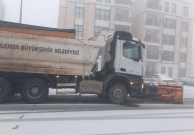 BÜYÜKŞEHİR BELEDİYESİ KAR MESAİSİNDE BÜYÜKŞEHİR BELEDİYESİ KAR MESAİSİNDE