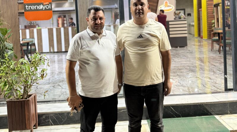 Zafer Partisi Akçakale İlçe Başkanı Beyret Esnafla Buluştu Zafer Partisi Akçakale İlçe Başkanı Beyret Esnafla Buluştu